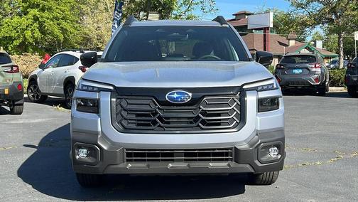 Ice Silver Metallic 2026 Subaru Outback Premium