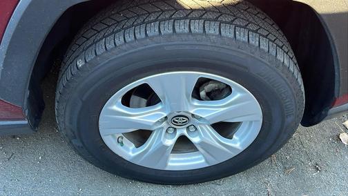 2019 Toyota RAV4 Hybrid XLE