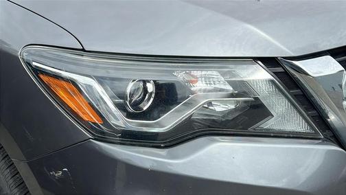2020 Nissan Pathfinder SL 4WD