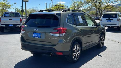 Autumn Green Metallic 2024 Subaru Forester Limited