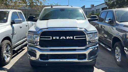 2021 RAM 2500 Big Horn Crew Cab 4x4 8' Box