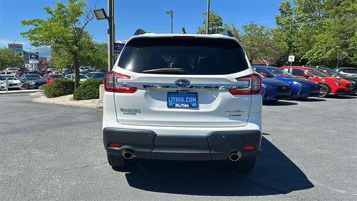 Crystal White Pearl 2025 Subaru Ascent Limited 8-Passenger
