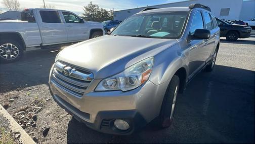 Tungsten Metallic 2014 Subaru Outback 2.5i