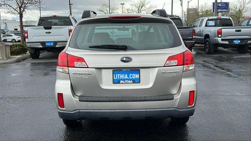 Tungsten Metallic 2014 Subaru Outback 2.5i