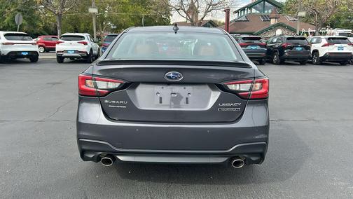 2022 Subaru Legacy Touring XT