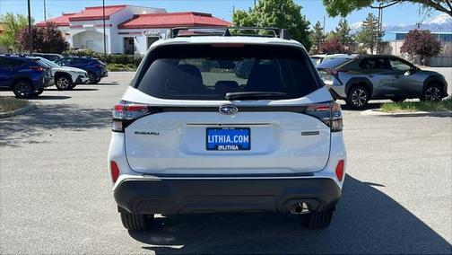 2025 Subaru Forester Premium