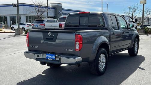 GRAY/Gray 2016 Nissan Frontier SV