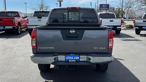 GRAY/Gray 2016 Nissan Frontier SV