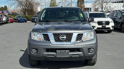 GRAY/Gray 2016 Nissan Frontier SV