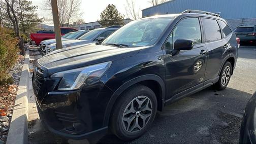 2024 Subaru Forester Premium