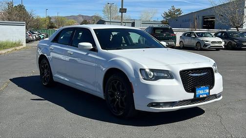 2019 Chrysler 300 S