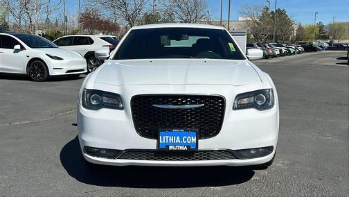 Bright White Clearcoat 2019 Chrysler 300 S
