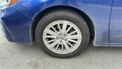 2018 Subaru Impreza 2.0i Premium