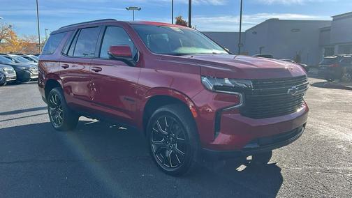 2023 Chevrolet Tahoe 4WD RST