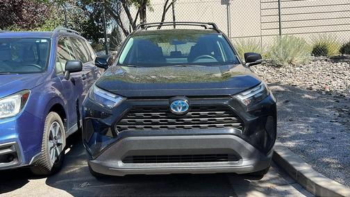 2023 Toyota RAV4 Hybrid XLE