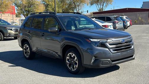 2025 Subaru Forester Premium