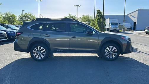 Autumn Green Metallic 2024 Subaru Outback Premium