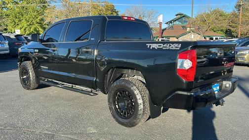 2018 Toyota Tundra SR5