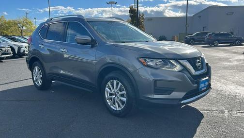 2017 Nissan Rogue SV