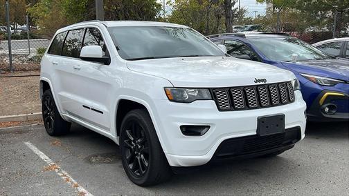 2021 Jeep Grand Cherokee Laredo