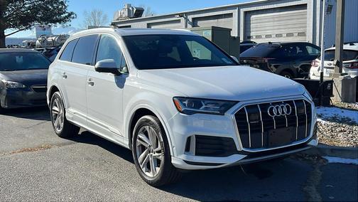 2020 Audi Q7 45 Premium Plus
