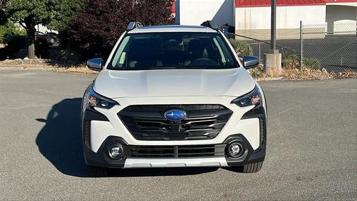 2025 Subaru Outback Touring