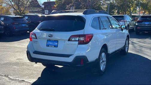 2018 Subaru Outback 2.5i