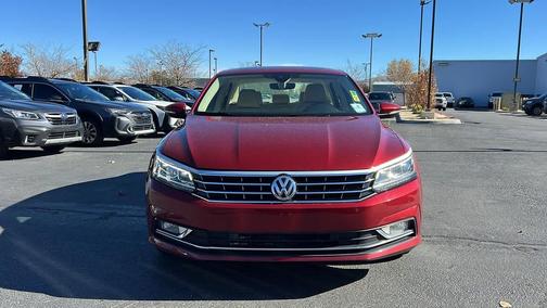 2017 Volkswagen Passat 1.8T SEL Premium