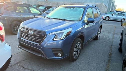 2024 Subaru Forester Premium