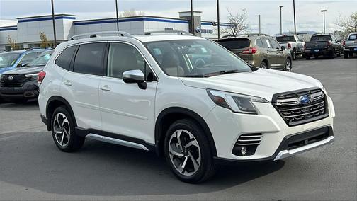 2022 Subaru Forester Touring