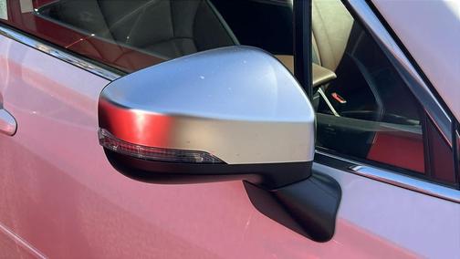 Crystal White Pearl 2022 Subaru Forester Touring