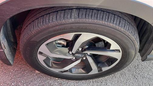 Crystal White Pearl 2022 Subaru Forester Touring