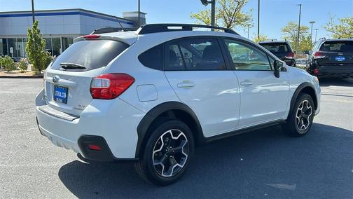 Crystal White Pearl 2015 Subaru XV Crosstrek 2.0i Premium