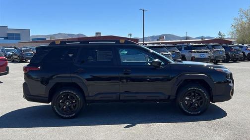 Crystal Black Silica 2026 Subaru Outback Wilderness