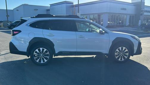 2023 Subaru Outback Touring