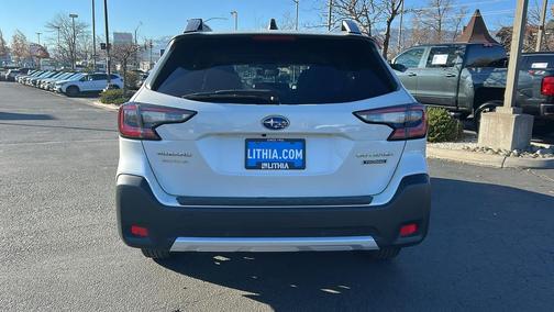 2023 Subaru Outback Touring