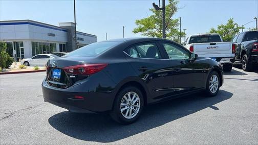 2017 Mazda Mazda3 Sport