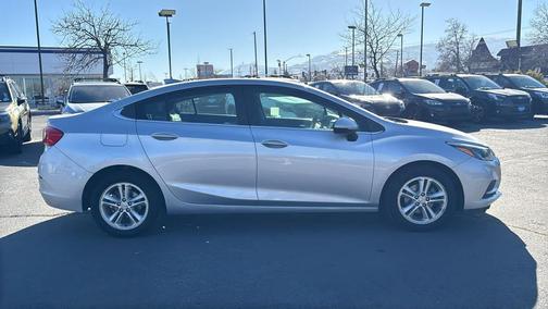 2018 Chevrolet Cruze LT