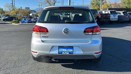2012 Volkswagen Golf Base
