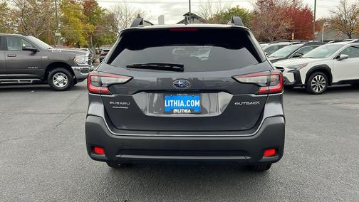 2025 Subaru Outback Premium
