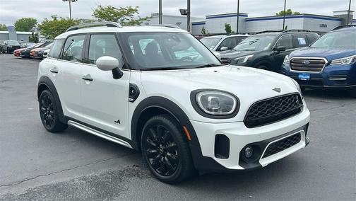 Nanuq White Metallic 2024 MINI Countryman Cooper S ALL4