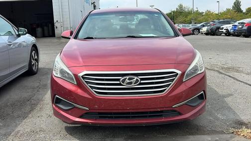 2016 Hyundai SONATA SE