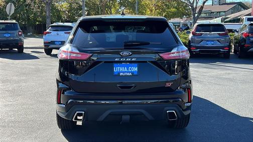2022 Ford Edge ST