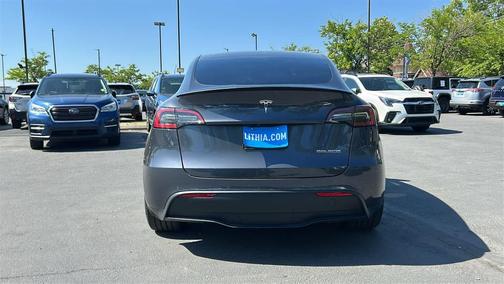 Midnight Silver Metallic 2022 Tesla Model Y Performance Dual Motor All-Wheel Drive