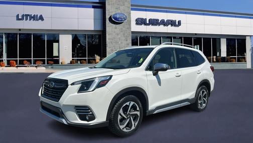 Crystal White Pearl 2023 Subaru Forester Touring