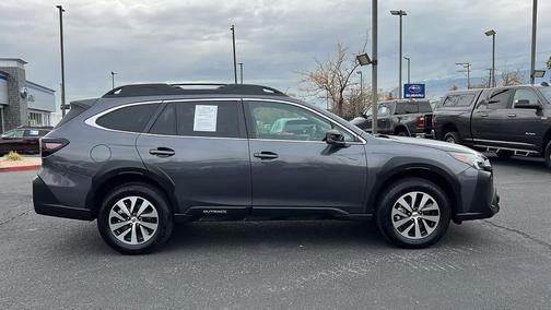 2025 Subaru Outback Premium