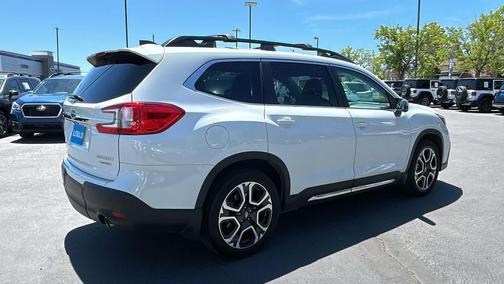 Crystal White Pearl 2023 Subaru Ascent Limited 7-Passenger