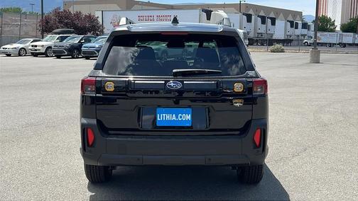 Crystal Black Silica 2026 Subaru Outback Wilderness