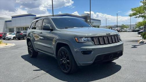 2021 Jeep Grand Cherokee Laredo