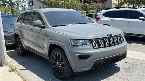 2021 Jeep Grand Cherokee Laredo